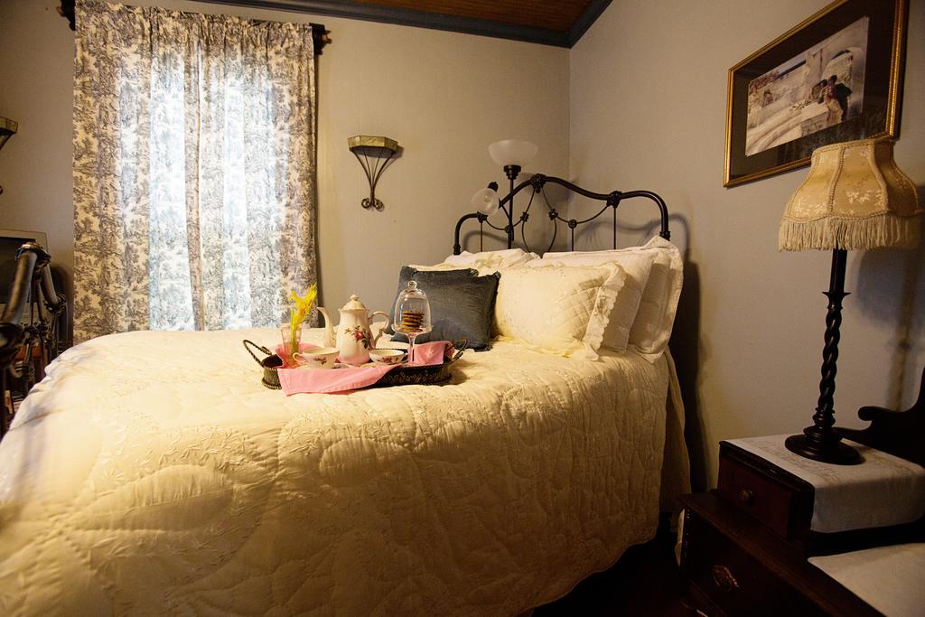 Bees B & B-V Mount Airy Quarto foto